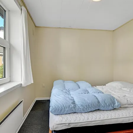 Hojskolevej Iii * Kruså